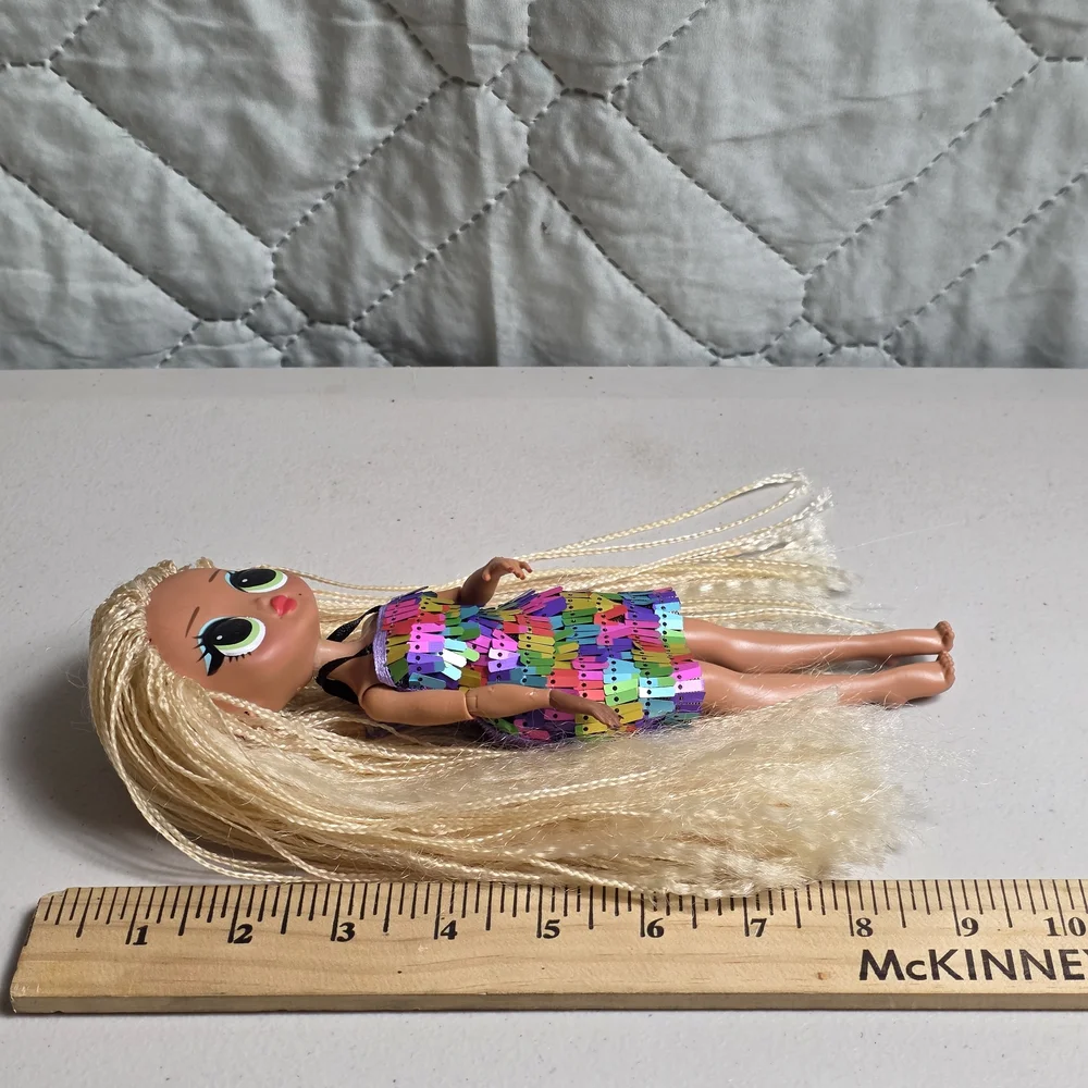 LOL Surprise OMG Series 1 Swag 10" Fashion Doll Loose No Box Blonde Dreads - Picture 8 of 9